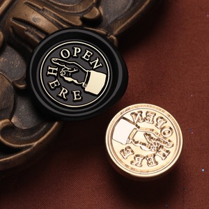 Cabeza de <span class=keywords><strong>sello</strong></span> de cera de latón antiguo diseño intercambiable monograma <span class=keywords><strong>personalizado</strong></span> decoración inicial de la boda - Product Image 2