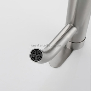 <span class=keywords><strong>Grifo</strong></span> Clásico Monomando de Acero Inoxidable para <span class=keywords><strong>Lavabo</strong></span>, Acabado Cepillado, Salida Alta, Agua Fría y Caliente, Válvula Cerámica - Product Image 3