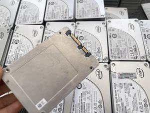 Untuk Mesin Pembongkaran SSD Internal Perusahaan Intel/Inter S3 510 800G SATA 3.0 Port Ekspansi 501-600MB/s Baca/Tulis - Product Image 3
