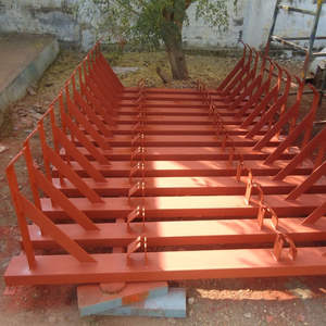 Estructura de sujeción de rodillos industriales para un posicionamiento fiable de los rodillos transportadores Sistemas de manipulación de transporte de material a granel - Product Image 1