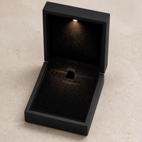 Boîtes à pendentifs LED en gros, boîtes à colliers LED en stock, boîtes à colliers LED pour la vente au détail, emballages diamantés pour boîtes à bijoux LED