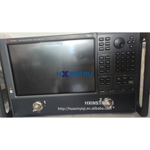 Analyseur de réseau micro-ondes Keysight N5235b Pna-L 10 MHz à 50 GHz 2 ports - Product Image 2