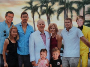 <span class=keywords><strong>Pittura</strong></span> a olio della tela di canapa dell'immagine del ritratto della famiglia del ricordo all'aperto fatto a mano su ordinazione <span class=keywords><strong>per</strong></span> la decorazione domestica di arte della parete - Product Image 3