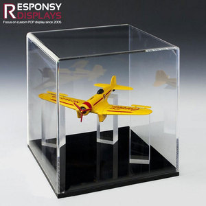 Vetrina in acrilico trasparente per regali scarpe da calcio per Plexiglass Cube Box eleganti espositori - Product Image 1