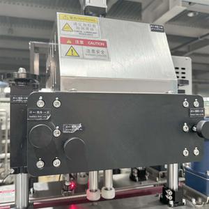 Ligne de remplissage de produits chimiques quotidiens polyvalents pour <span class=keywords><strong>Eyeliner</strong></span> <span class=keywords><strong>Eyeliner</strong></span> Eyelash Curler Gels Facial Essences Glass Gear Également pour les boissons de shampooing - Product Image 3