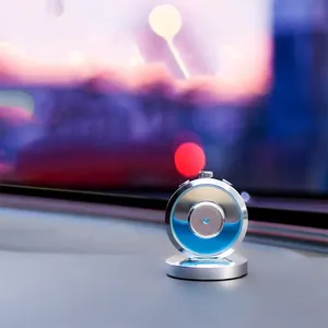 ขวดน้ำหอมป<span class=keywords><strong>ร</strong></span>ับอากาศติด<span class=keywords><strong>ร</strong></span>ถยนต์ โลหะ สไตล์เท่ พร้อมโลโก้สั่งทำ ขา<span class=keywords><strong>ย</strong></span>ดี - Product Image 3