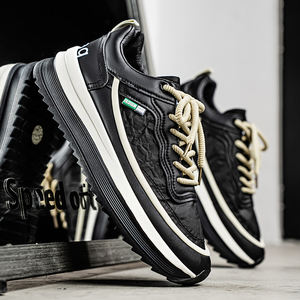 Mocassins confortables pour hommes, respirants, semelle intermédiaire en EVA souple, semelle extérieure en caoutchouc, chaussures légères d'été - Product Image 2