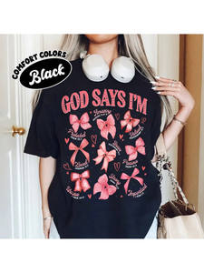 Maglietta da Donna 'God Says I'M Coquette' con Fiocco, Camicia Cristiana a Maniche Corte, Collo Tondo, 100% Cotone, Stile Casual San Valentino - Product Image 3