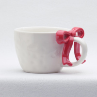 Ensemble tasse et soucoupe en céramique à motif de nœuds vibrants, peint à la main, pour café et lait