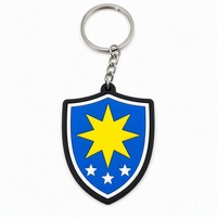 Llavero Plano Personalizado de PVC Suave 2D con Diseño de Escudo de Héroe de Dibujos Animados, Regalo para Niños