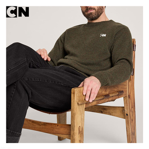 Suéter con Certificación GRS, Fabricante de Suéteres, Logotipo Personalizado, Suéter Clásico para Hombre, Verde, Invierno, Cálido, de Lana Tejida, para Uso Casual - Product Image 2