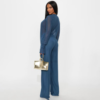 TRUEN Bestseller Vêtements pour femmes : Haut sexy en maille à épaules dénudées avec détails à lacets, manches longues, motif uni, coupe ajustée, et pantalon plissé
