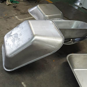 Presse hydraulique à 4 colonnes de 315 tonnes pour la fabrication de plateaux/chariots à main, ligne de production à vendre - Product Image 5