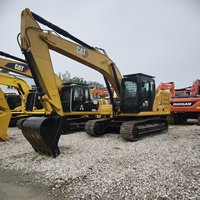 Excavatrice sur chenilles Cat d'occasion, comme neuve, 20,5 tonnes, modèle 2022, avec moteur en excellent état de marche, godet de 1,0 m³, bon état, divers modèles disponibles