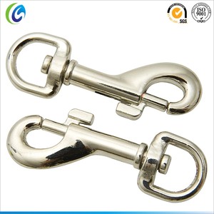 Fabricante Chino de <span class=keywords><strong>Mosquetones</strong></span> de Latón para Mascotas, con Tratamiento Electrolítico de Zinc, Certificado ISO9001, Gancho para Perros - Product Image 3
