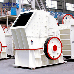 Concasseur à marteaux lourd PCZ-0806 haute efficacité avec moteur à courant alternatif PLC et boîte de vitesses pour carrière minière Capacité de 50 à 70 t/h Installation facile - Product Image 1