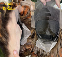 DKL Perruque Lace Front Cheveux Humains Vierges Brésiliens Bouclés 'Egg Curly' Densité 250% Colorée avec Mèches 13x4 Transparente 16-24 pouces