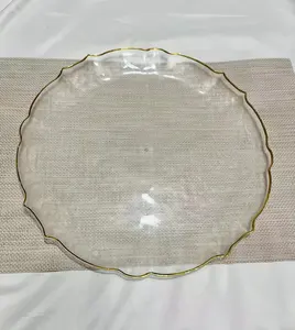 Mikea Mengyijia Lace Edge Frosting Plastic Charger Tableware Golden Rim Service Plate Transparent Charger Plate For Wedding Par