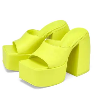 Vendita all'ingrosso verde di plastica della piattaforma-Pantofole da donna scivoli scarpe punta quadrata aperta sandali solidi estate Slip-on scarpe semplici tacchi spessi piattaforma misura grande 45