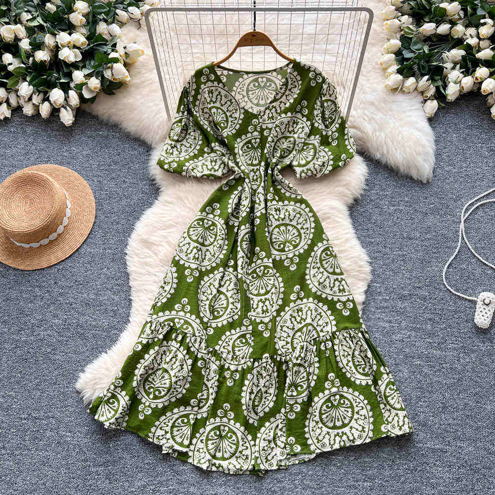 สีเขียว