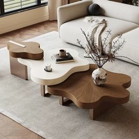 Table basse moderne en forme de nuage, couleur noyer, blocs de couleur, écologique, avec design modulaire DIY, pièce maîtresse artistique pour salon