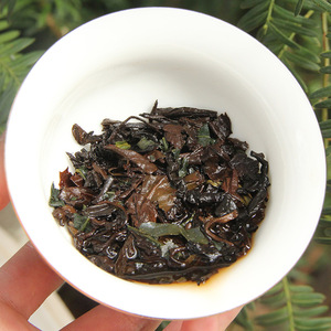 Thé Pu'er du Yunnan, arôme concentré, arôme de riz gluant, thé foncé vieilli, petit gâteau en gros - Product Image 5