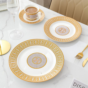 Piatti rotondi bianchi stoviglie in porcellana Vintage in ceramica oro reale bordo decorazioni piatto cena <span class=keywords><strong>set</strong></span> - Product Image 2