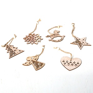 Nouveau flocon de neige cheval à bascule étoile à cinq branches arbre d'amour arbre de noël décorations suspendues petites pièces de <span class=keywords><strong>bois</strong></span> pendentif <span class=keywords><strong>en</strong></span> <span class=keywords><strong>bois</strong></span> - Product Image 3