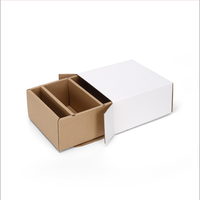 Boîte cadeau en carton blanc haut de gamme en gros, design personnalisé, matériaux recyclés écologiques, revêtement UV, boîte cadeau pliable avec insert