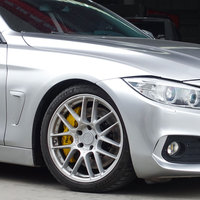 Kit de disque d'étriers de frein RF420 4 pots de haute qualité couleurs personnalisées gros frein en aluminium pour Honda pour Toyota Audi TT Nissan Mazda