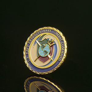 無料モックアップ カスタムロゴ 金メッキ 金属製チャレンジコイン ソフトエナメル ダイヤモンドエッジ 伝統的な鋳造技術 記念品 - Product Image 1