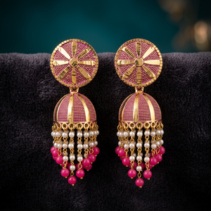 Pendientes colgantes vintage de plata chapada en oro Jhumka, joyería de plata exportada al por mayor para mujeres y niñas - Product Image 4