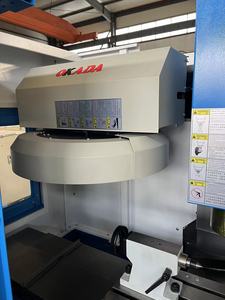 آلات طحن CNC عمودية احترافية مخصصة طراز VMC7124 XH7124، مركز آلات طحن CNC صناعي صغير لقطع المعادن - Product Image 4