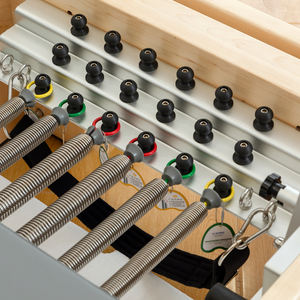 Bois <span class=keywords><strong>d</strong></span>'érable de haute qualité, deux en un, solide et stable, adapté à plus de positions corporelles en Pilates ou en <span class=keywords><strong>yoga</strong></span>. - Product Image 3