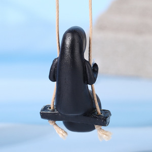 Pendentif de voiture en PVC Hayao Miyazaki Personnage Masculin Sans Visage, Tendance TikTok, Accessoires de Décoration pour Rétroviseur Spirited Away - Product Image 3