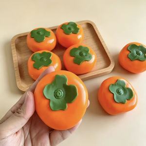 Jouet Squishy en Huile de Coco Façon Tomate, Nouveau Design Ultra Doux et Moulable, Réaliste, pour Soulager l'Anxiété (Vente en Gros) - Product Image 5