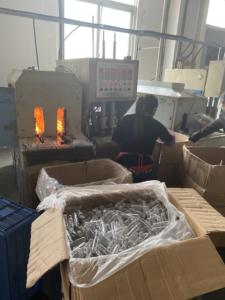 알루미늄 뚜껑이있는 투명 PET 50ml 항아리 친환경 페이스 크림 포장 통조림 식품 캔디 사용을위한 EU 식품 테스트 패스 - Product Image 4