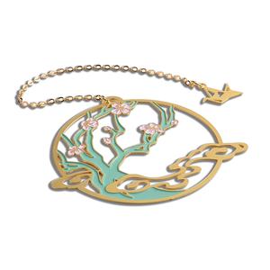 Marcapáginas Metálico Promocional Creativo con Forma de Árbol de Ciruelo Dorado, Esmalte Suave y Cadena - Product Image 3