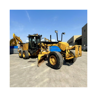 Niveleuse à moteur CAT 160M d'occasion, modèle Caterpillar 160G/H/K original 2023, poids 16138 kg, 0-2000 heures, pour grandes travaux routiers