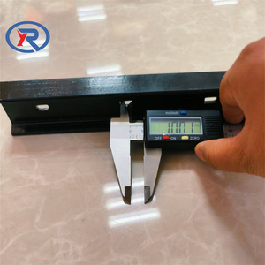 เสาเหล็กเอชบีมชุบสังกะสี/เคลือบสีดำ ลดราคาพิเศษ สำหรับประตูฟาร์มและรั้วก่อสร้าง - Product Image 1