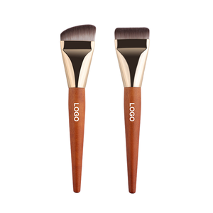 แปรงแต่งหน้าแบบแบน ขนสังเคราะห์ ด้ามไม้ ธรรมชาติ ไม่ทำให้ผิวเป็นรอย สำหรับใบหน้า เหมาะสำหรับวีแกน ระดับพรีเมียม - Product Image 1