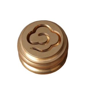 Brûleur d'encens Tang Craftsman en cuivre pur à trois couches séparées, motif lotus et nuage porte-bonheur, pour la longévité - Product Image 5