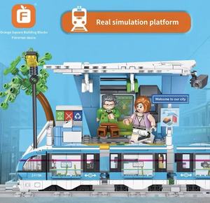 Blocchi da Costruzione per <span class=keywords><strong>Tram</strong></span> Urbano Motorizzato |   Giocattoli per Bambini Compatibili con Lego, Action Figure |   Giocattoli Personalizzati OEM all'Ingrosso per Bambini - Product Image 4