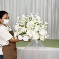 Neue Große 60cm Hochzeits-Tischdekorationen Traumhafte und Elegante Künstliche Weiße Seiden-Rosen-Blumenkugel
