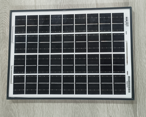 Panneau solaire rigide OEM 10W 12V avec cadre noir, module PV de petite taille, application extérieure - Product Image 1