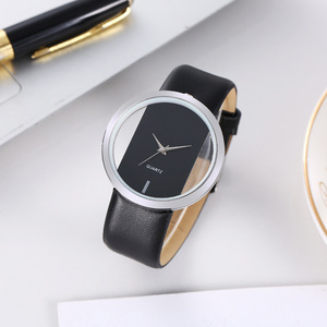 Reloj de diseño unisex transparente, minimalista, elegante y con estilo, popular entre las parejas. - Product Image 1