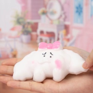 Jouets anti-stress en forme d'animaux (chiens) à presser, faits main et personnalisables, pour le soulagement – Vente directe usine - Product Image 4