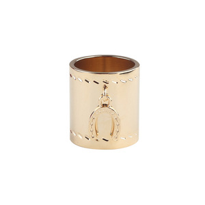 Broche porte-écharpe en acier inoxydable en forme de fer à cheval, accessoire de bijouterie, <span class=keywords><strong>anneau</strong></span> de fixation pour foulard <span class=keywords><strong>femme</strong></span> - Product Image 1