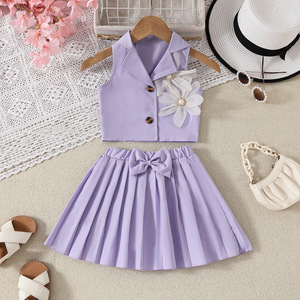幼児女児服セット ノースリーブ3Dフラワーベストスーツコート+プリーツスカート2点セット - Product Image 1