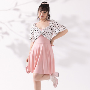 Traje de baño de una pieza de talla grande para mujer, traje de baño rosa con estampado de puntos y cuello en V para aguas termales y deportes acuáticos - Product Image 1